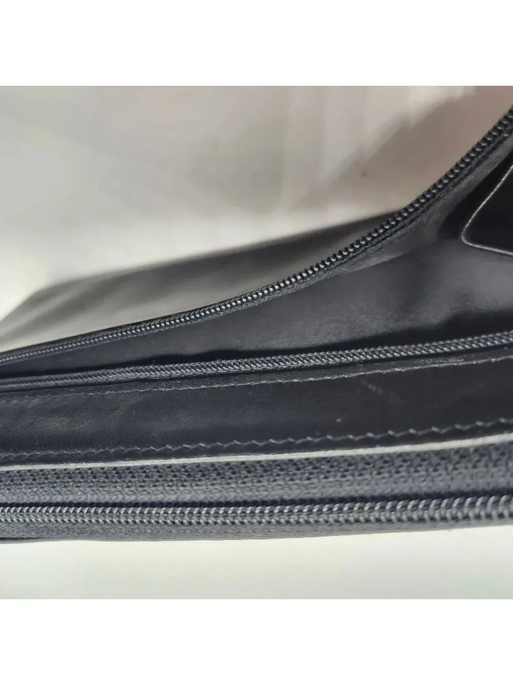 American by Sharif Zip Black‎ Leather Wallet Wristlet So Soft
